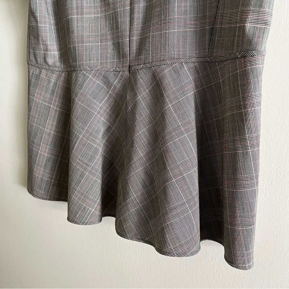 Lafayette 148 Short Sleeve Plaid Window Pane Blouse - Picture 5 of 10